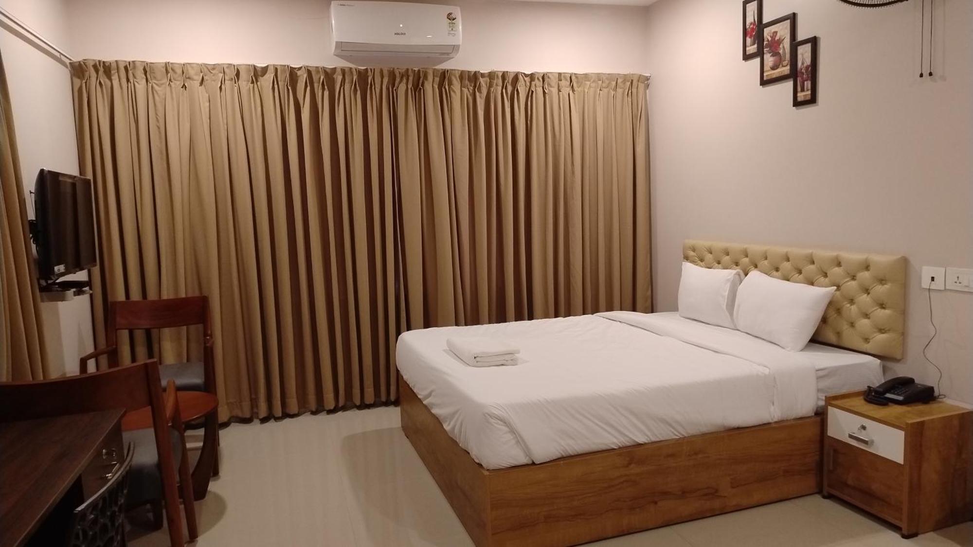 Gateway Airport Hotel カンヌール エクステリア 写真